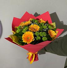 Букет восход солнца в Вятских Полянах Букет цветов из:  Герберы и Хризантемы в Вятских Полянах