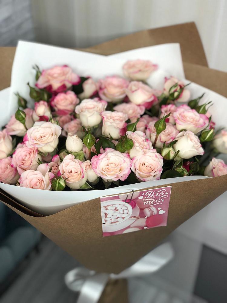 Букет цветов из: Розы в Вятских Полянах