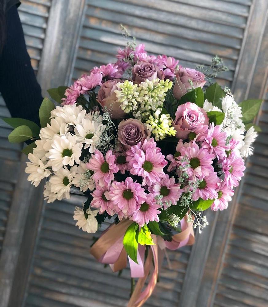 Букет Цветочный шарм в Вятских Полянах Букет цветов из: Хризантемы и Розы в Вятских Полянах