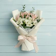 Букет Утренний поцелуй в Вятских Полянах Букет цветов из:  Альстромерии в Вятских Полянах