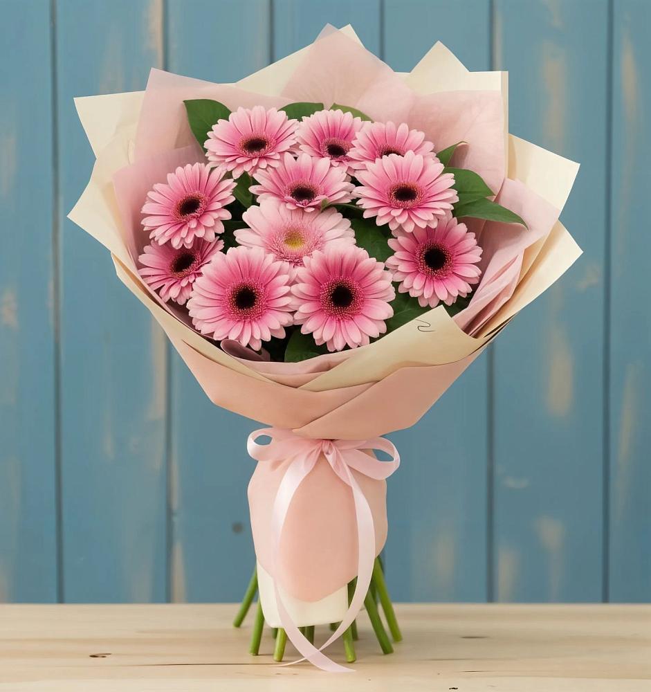 Букет пурпурно-розовый в Вятских Полянах Букет цветов из: Герберы в Вятских Полянах