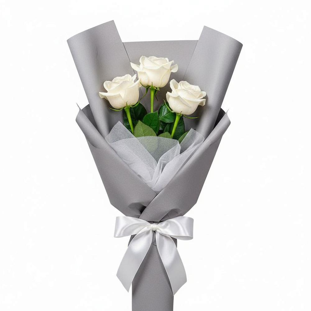 Букет 3 белые розы в Вятских Полянах Букет 3 белые розы в Вятских Полянах