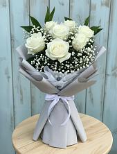 Букет из белых роз в Вятских Полянах Букет цветов из:  Розы в Вятских Полянах