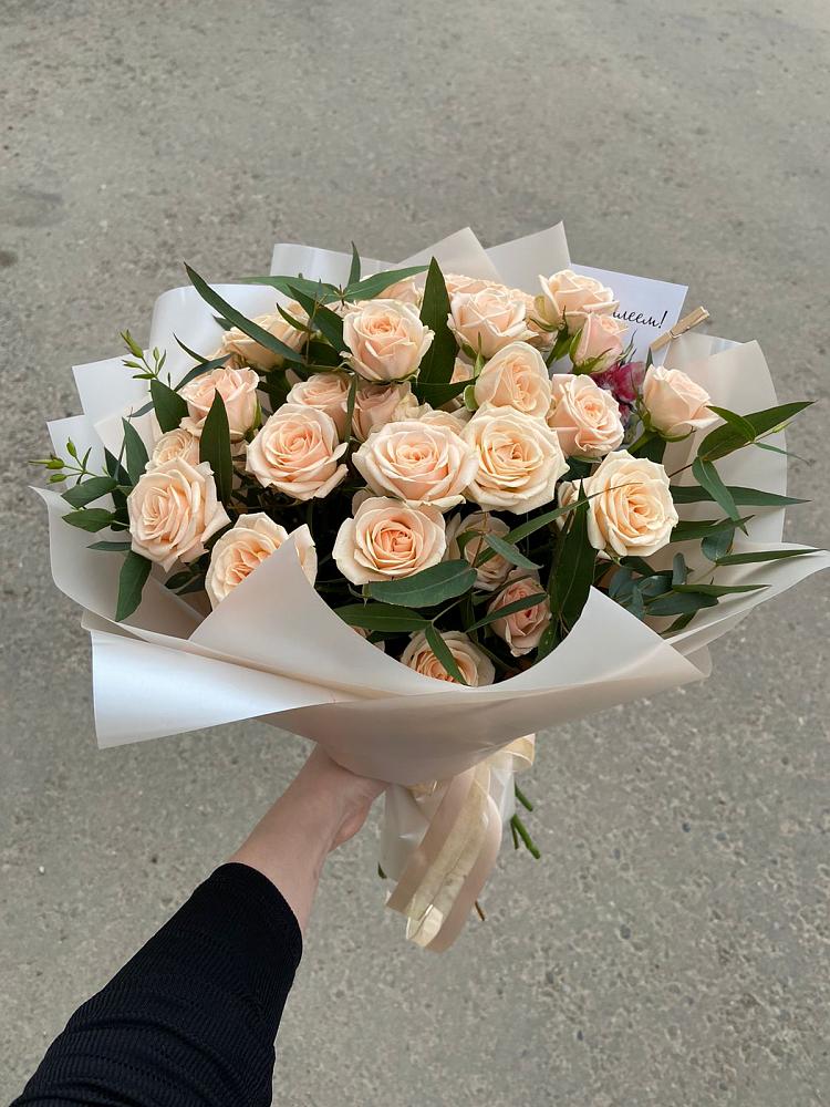 Кремовые розы Латте в Вятских Полянах Букет Кремовые розы Латте в Вятских Полянах