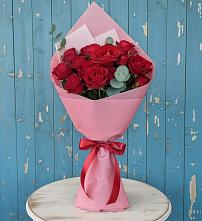 Букет красный бархат в Вятских Полянах Букет цветов из:  Розы в Вятских Полянах