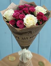 Букет Удивительный из роз #REPLACE_PRED# Вятских Полянах Букет цветов из:  Розы #REPLACE_PRED# Вятских Полянах