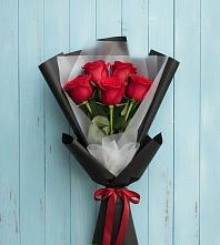Букет в ритме города в Вятских Полянах Букет цветов из:  Розы в Вятских Полянах