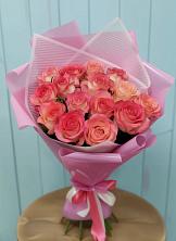 15 Розовых роз Равель в Вятских Полянах Букет 15 Розовых роз Равель в Вятских Полянах