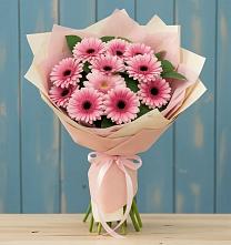 Букет пурпурно-розовый в Вятских Полянах Букет цветов из:  Герберы в Вятских Полянах