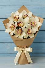 Букет 7 белых орхидей в Вятских Полянах Букет цветов из:  Орхидеи и Розы в Вятских Полянах